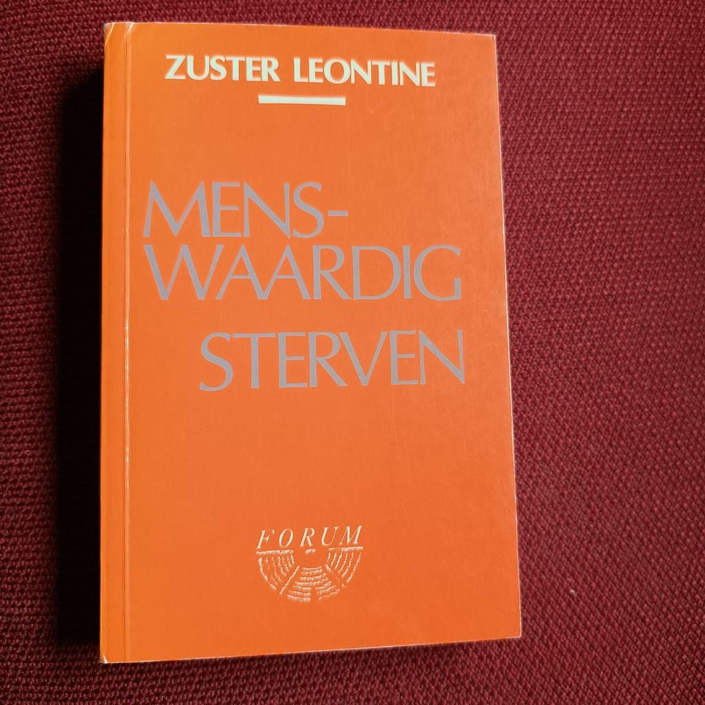 Zuster Leontine Menswaardig sterven, Ophalen of Verzenden