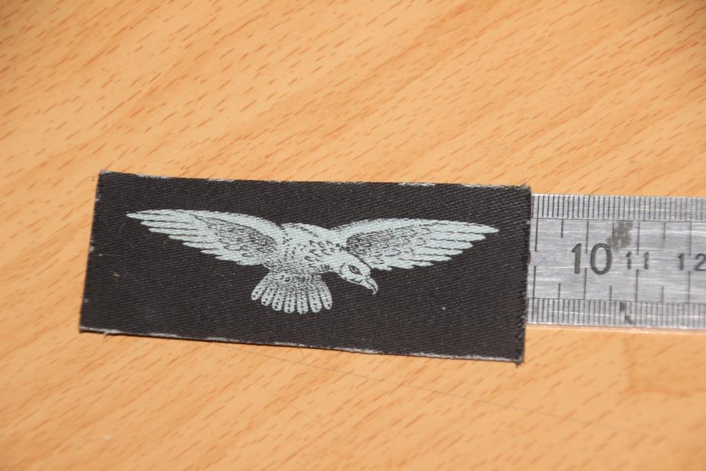 GB WW2 „RAF Printed Shoulder Eagle”. (2), Verzamelen, Militaria | Tweede Wereldoorlog, Verzenden, Luchtmacht, Embleem of Badge