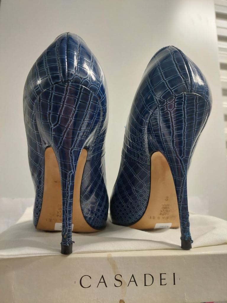 425C* Casadei - sexy escarpins bleus full cuir verni (39), Escarpins, Porté, Bleu, Casadei