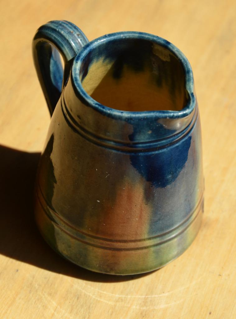 Brugs aardewerk, Kleine melkkan, 7,5cm H, 6,5cm onder doormt, Ophalen of Verzenden