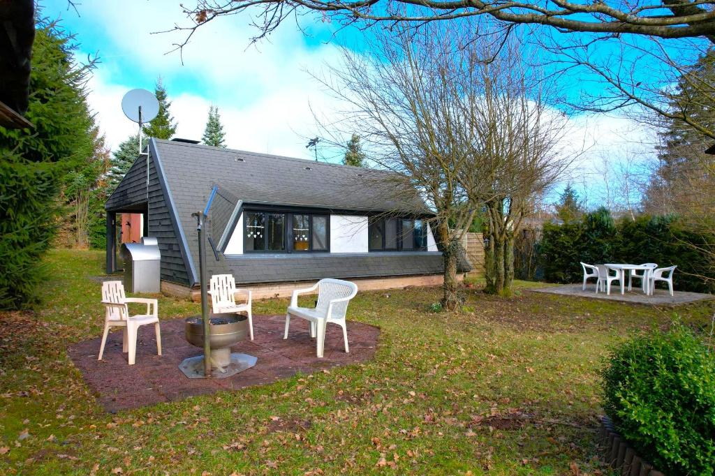 Rustig gelegen vakantiebungalow in de Eifel, Immo, Étranger, 60 m², Maison d'habitation, Allemagne, Campagne