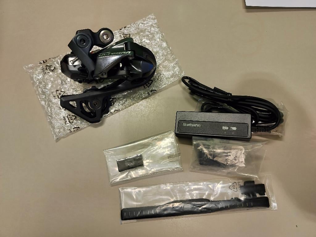 Lot nieuwe Di2-onderdelen, Fietsen en Brommers, Ophalen, Nieuw, Overige typen, Shimano
