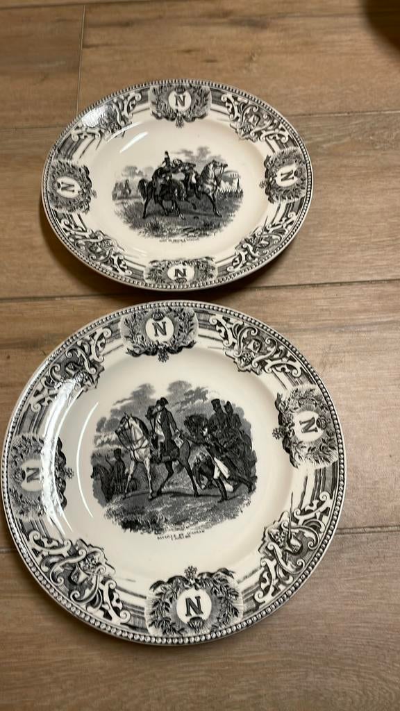 2 borden Boch Napoleon, Antiek en Kunst, Ophalen of Verzenden