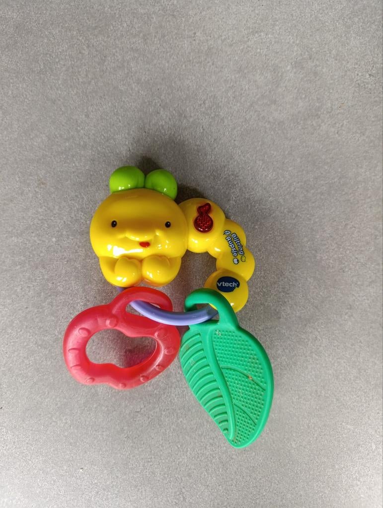 Anneau de dentition pour chenilles V-tech, Enfants & Bébés, Enlèvement, Utilisé