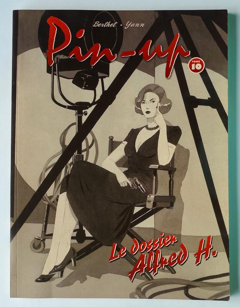 Pin Up tome 10 tirage de luxe broché, Livres, BD, Une BD, Enlèvement, Comme neuf