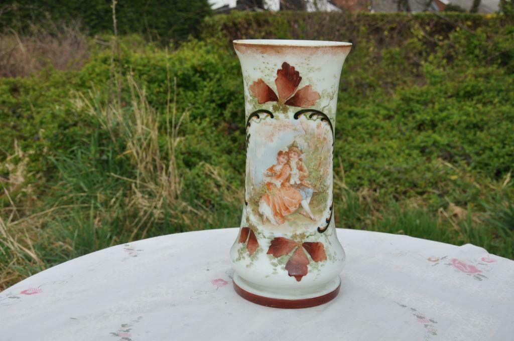 §  vase en opaline decor galant, Enlèvement ou Envoi