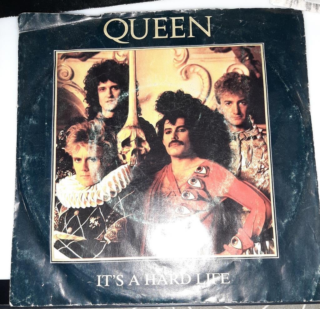Queen - it's a hard life, Enlèvement ou Envoi, Utilisé