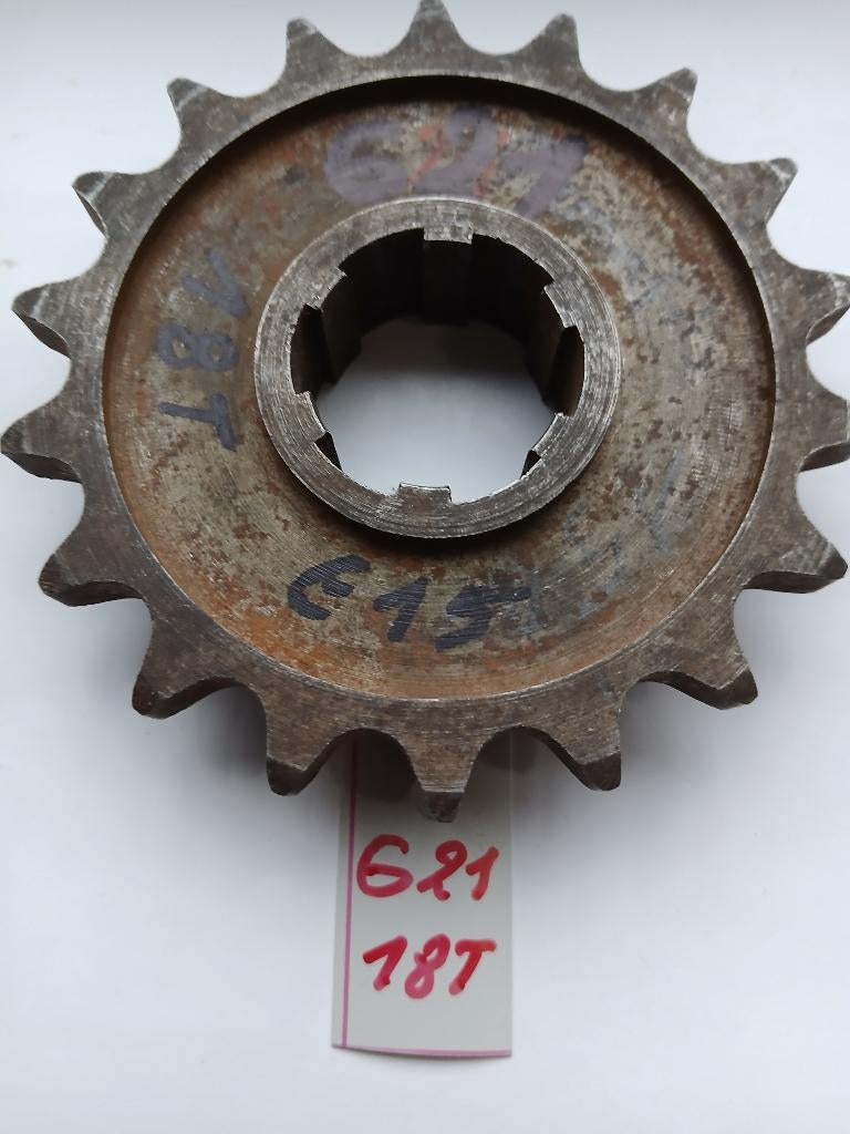 Pignon principal G21 à 18 dents, Enlèvement ou Envoi, Révisé