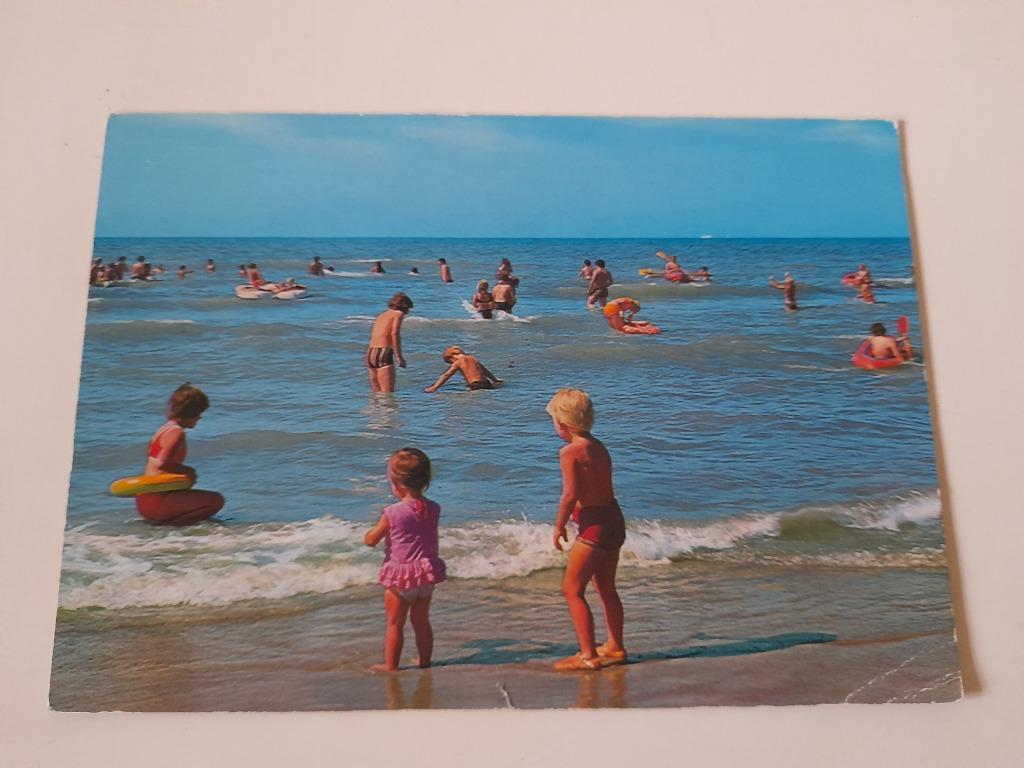 Postkaart Noordzee strand,  Westende - 1975, Verzamelen, Ophalen of Verzenden, 1960 tot 1980, Gelopen, West-Vlaanderen