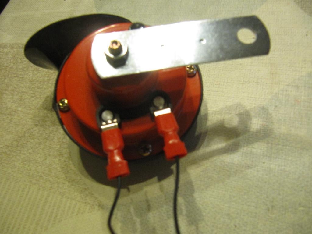 Hoornclaxon 12 volt., Fietsen en Brommers, Ophalen of Verzenden, Nieuw