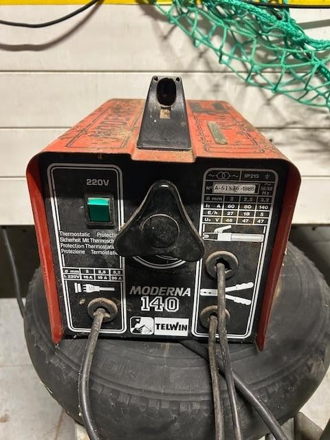 Laspost Telwin Moderna 140, Doe-het-zelf en Bouw, Gereedschap | Lasapparaten, Ophalen