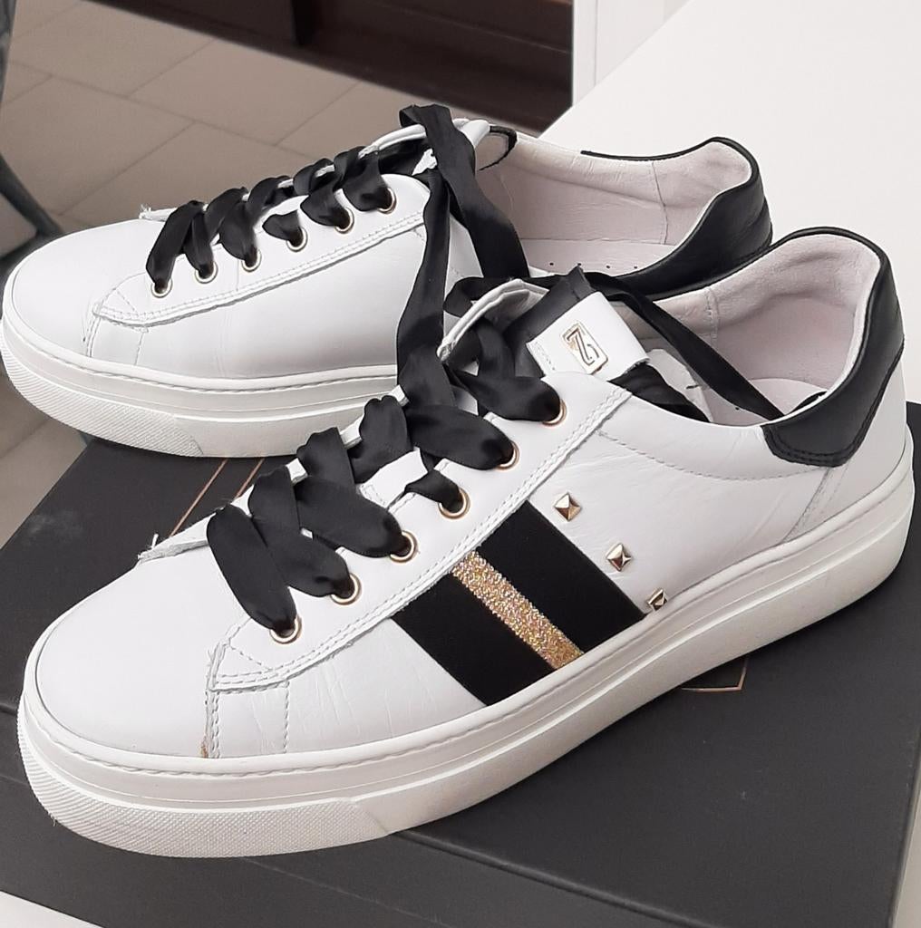Baskets NeroGiardini pour femmes - taille 41 - portées une f, Vêtements | Femmes, Chaussures, Enlèvement ou Envoi, Comme neuf