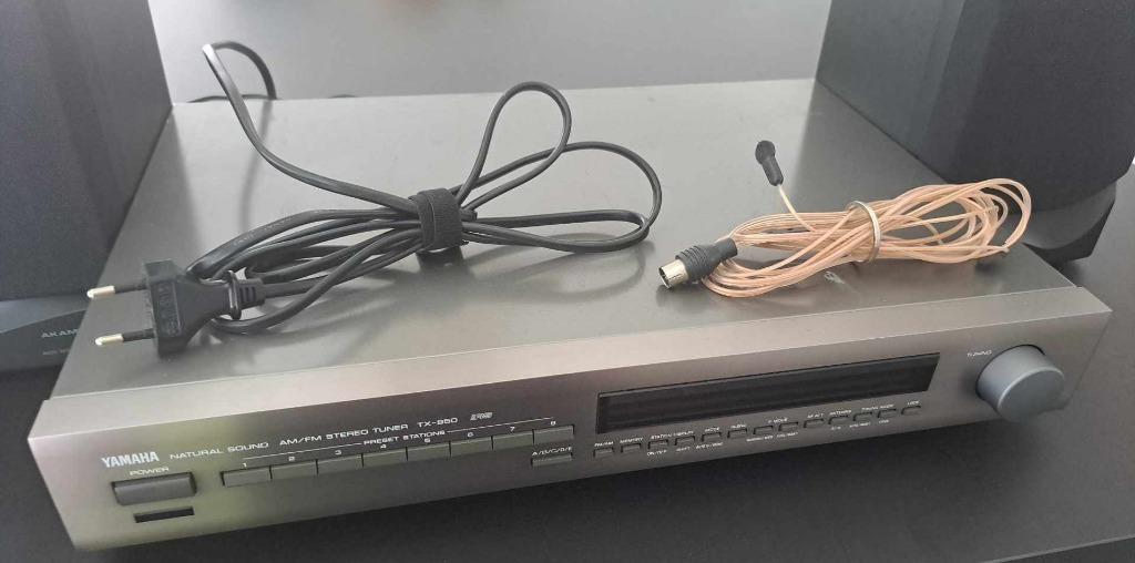 Yamaha TX-950 tuner & Akamita speakers (apart verkrijgbaar), Ophalen of Verzenden, Gebruikt