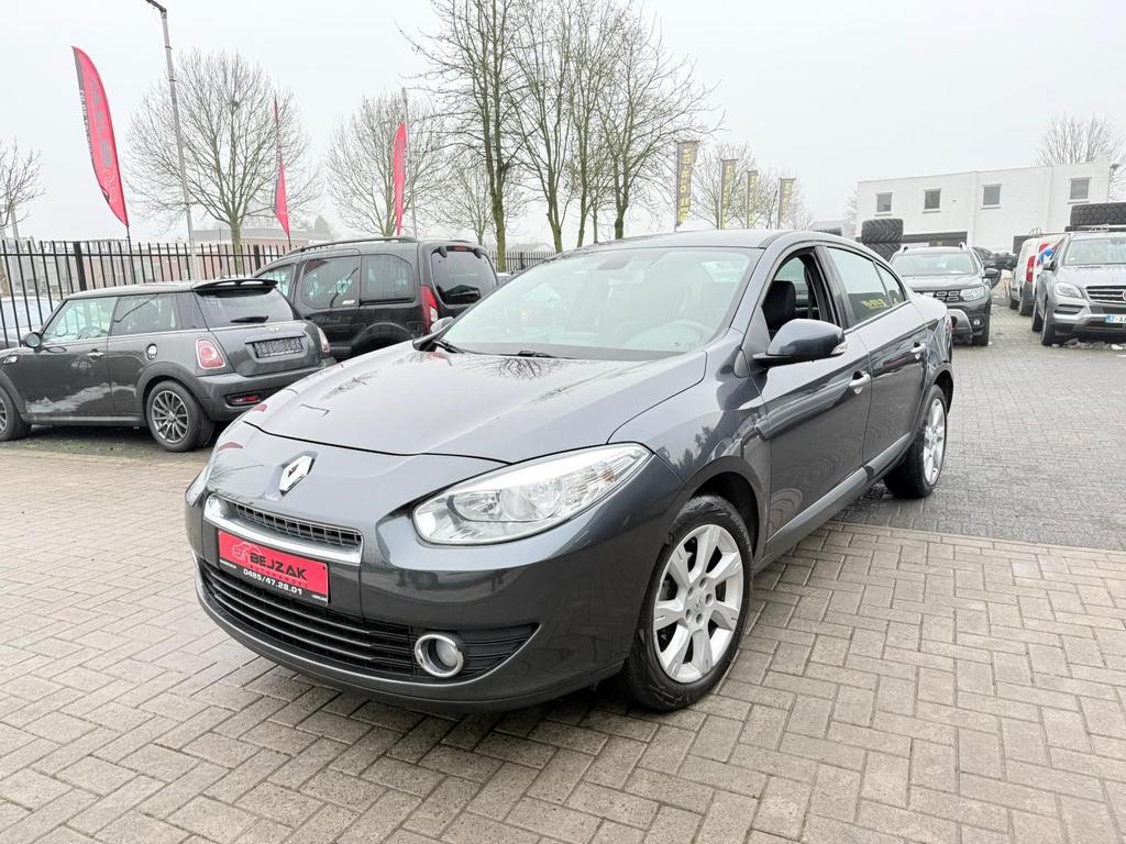 Renault fluence 1.5dci 135.000km 1j Garantie, Auto's, Leder, Diesel, Te koop, Centrale vergrendeling