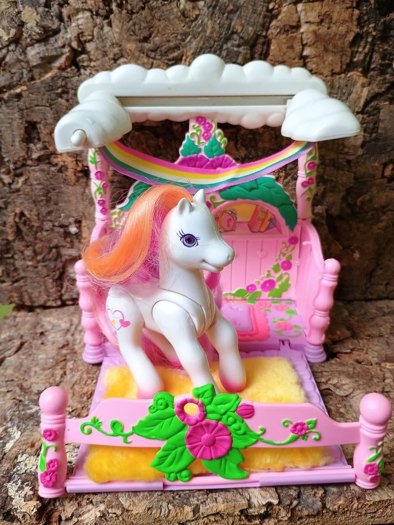 My Little pony, lichthartje met hemelbed, Hasbro 1997, Ophalen of Verzenden, Zo goed als nieuw