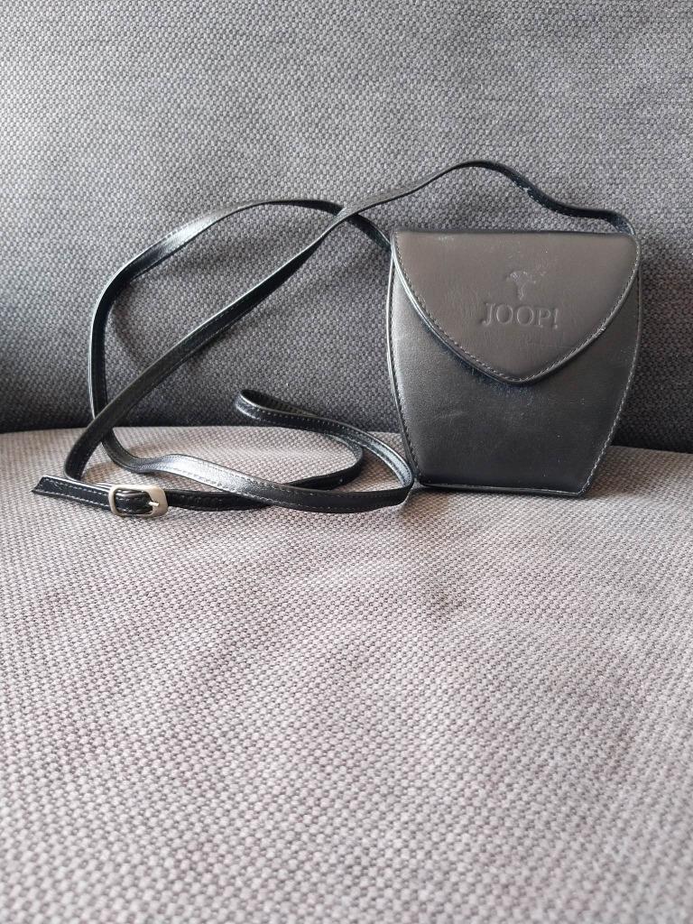 Leren schoudertas Joop!, Handtassen en Accessoires, Overige merken, Gebruikt, Zwart, Ophalen of Verzenden