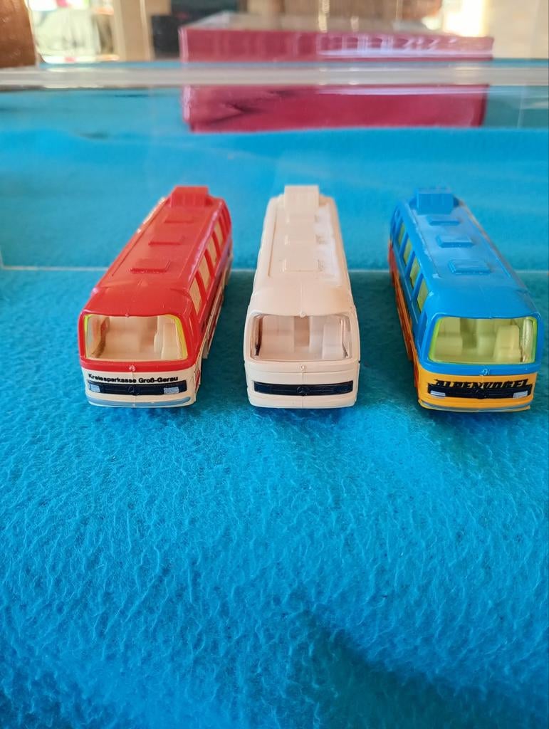 Bus de voyage Mercedes, Hobby & Loisirs créatifs, Voitures miniatures | Échelles Autre, Enlèvement ou Envoi