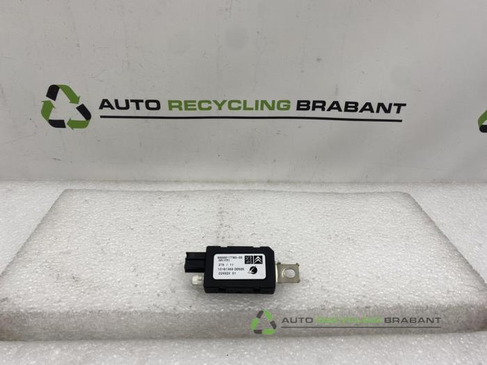 Antenne amplificateur d'un Citroen DS4, -, 3 mois de garantie, Utilisé, -
