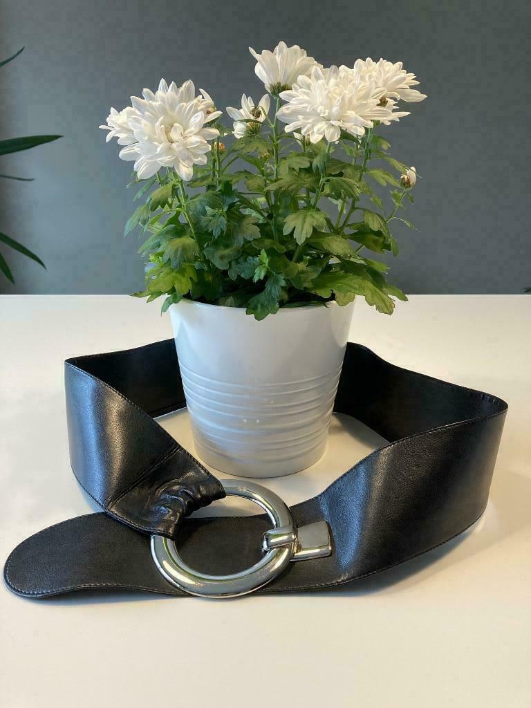Zwarte eyecatcher riem, Handtassen en Accessoires, Verzenden, Zo goed als nieuw