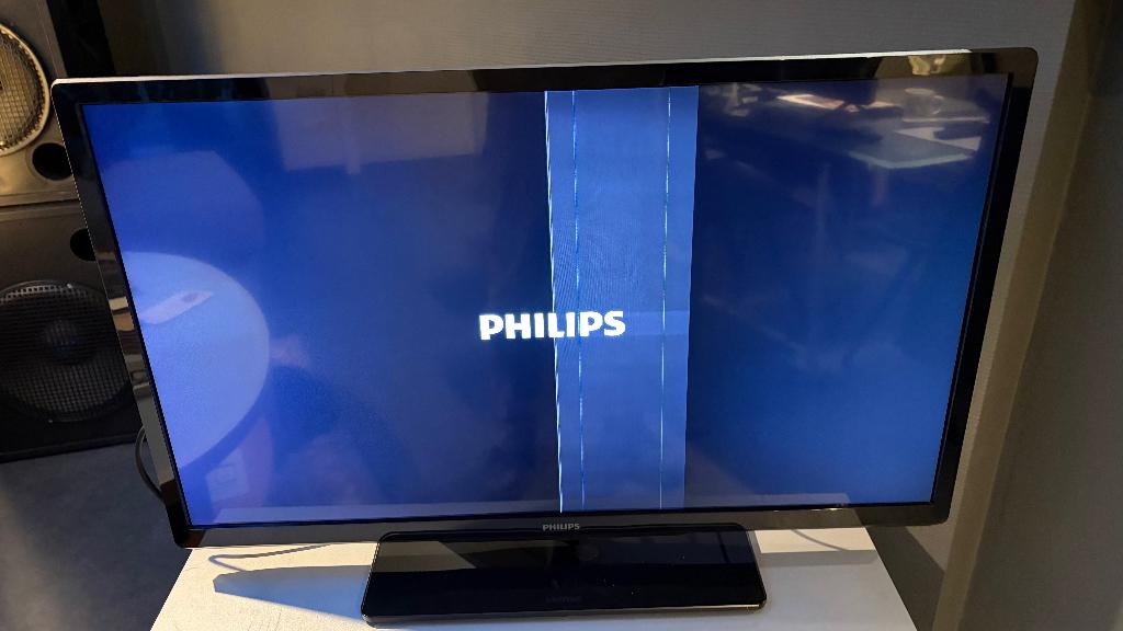 Philips tv 37 inch defect, Philips, LED, 60 à 80 cm, Enlèvement
