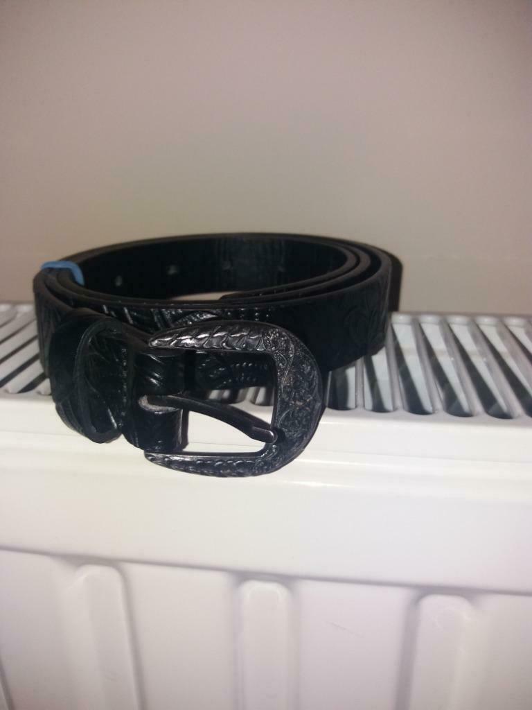lederen  broeksriem (nieuw)e, Kleding | Heren, Riemen en Ceintuurs, 95 tot 105 cm, Nieuw, Ophalen of Verzenden, Riem of Ceintuur