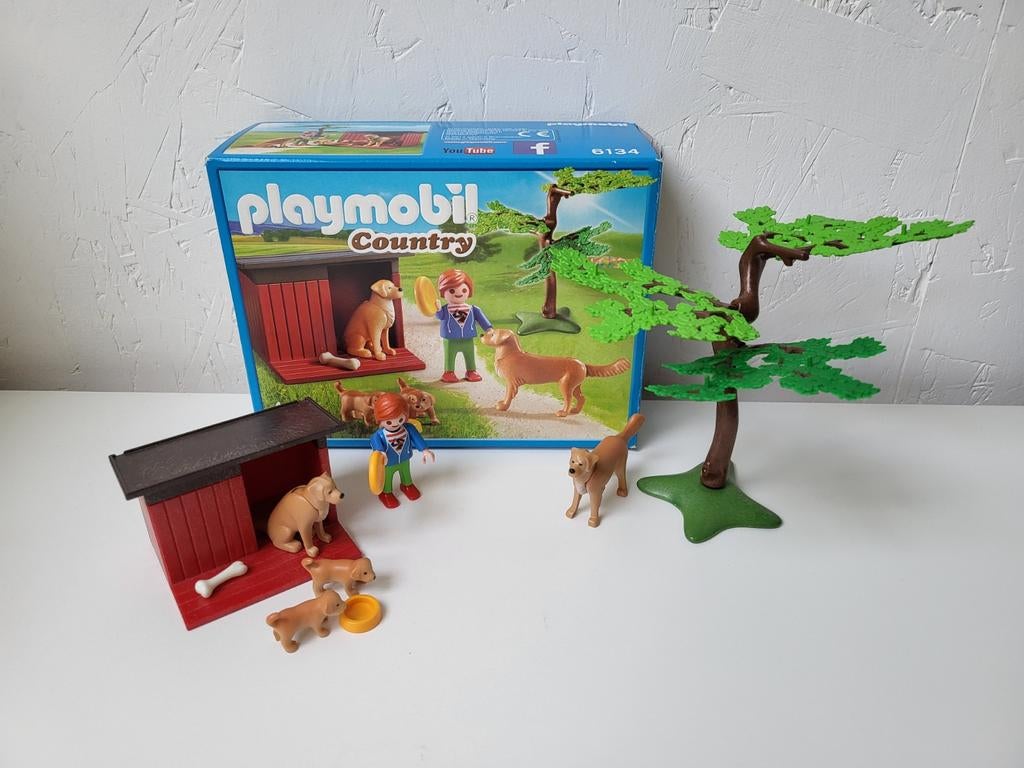 Playmobil Country Golden Retriever met puppy's 6134, Ophalen, Zo goed als nieuw, Complete set