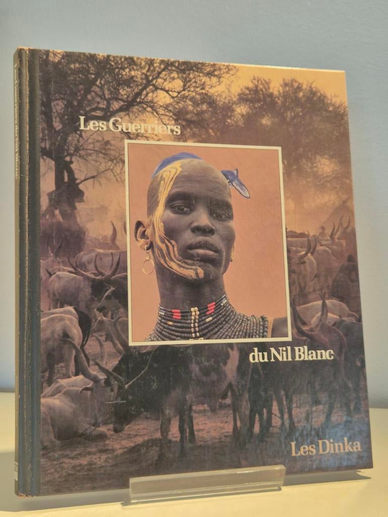 Les Guerriers du Nil Blanc, Les Dinka, Ophalen