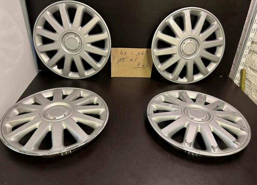 4 universele 16" wieldoppen superprijs 6€/4, Ophalen of Verzenden, Gebruikt