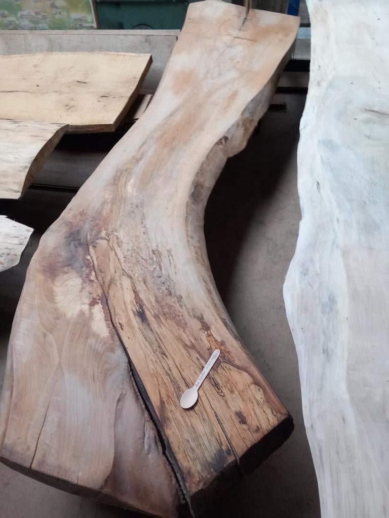 Salontafels boomstamtafels tafelbladen planken Decoratie pla, Huis en Inrichting, Ophalen