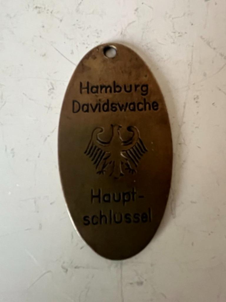 Vintage sleutelhanger in messing, Ophalen of Verzenden, Gebruikt, Overige typen