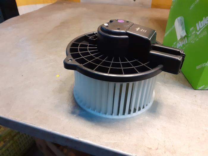 Moteur de ventilation chauffage d'un Mazda CX-5, Enlèvement ou Envoi, 3 mois de garantie, Utilisé, Mazda