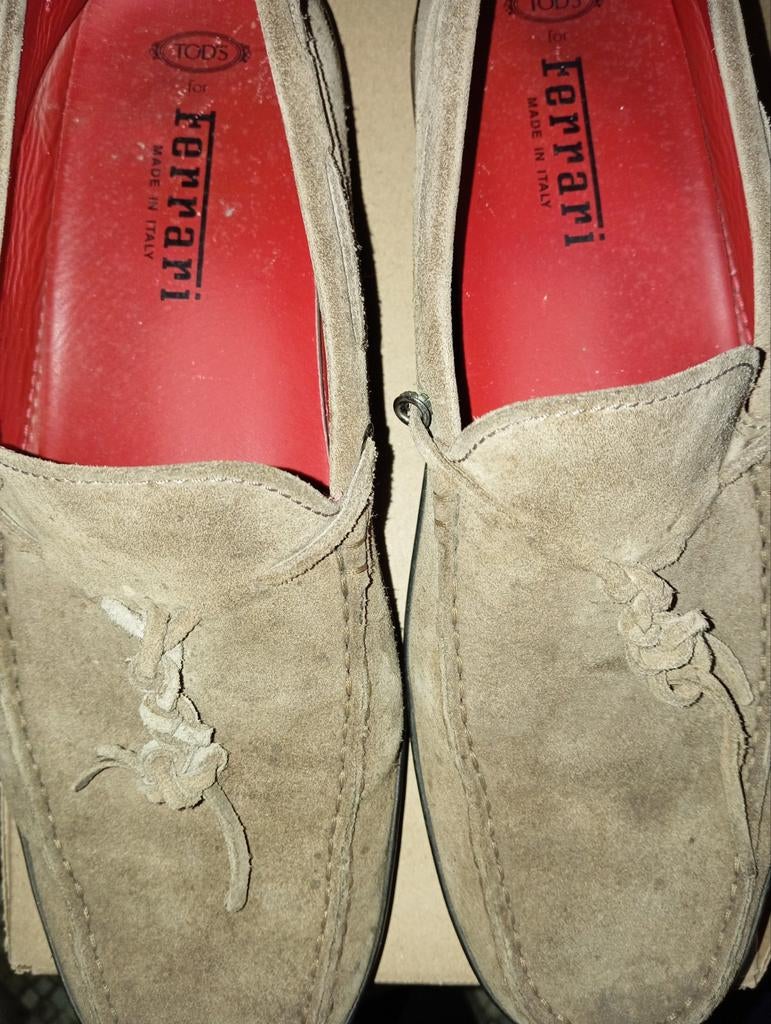 TOD'S Ferrari loafers in beige suède, size: 11, Ophalen of Verzenden, Zo goed als nieuw