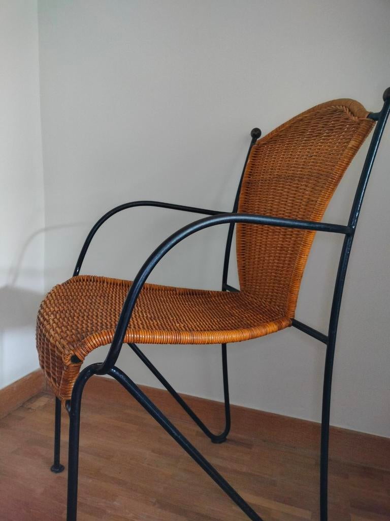 2 of 4 unieke vintage stoelen rotan+smeedijzer, Huis en Inrichting, Stoelen, Gebruikt, Metaal, Riet of Rotan, Overige kleuren