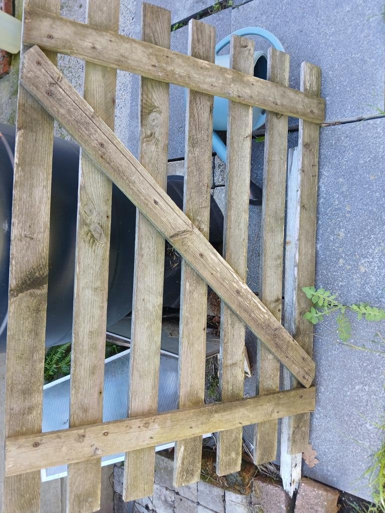 Houten poort, Ophalen, Zo goed als nieuw, Steigerhout