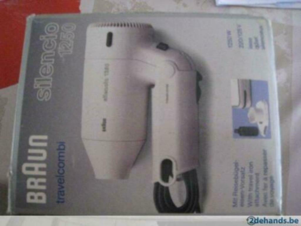 electrisch strijkijzer en haardroger set ineen, travelcombi, Ophalen of Verzenden, Zo goed als nieuw, Haardroger