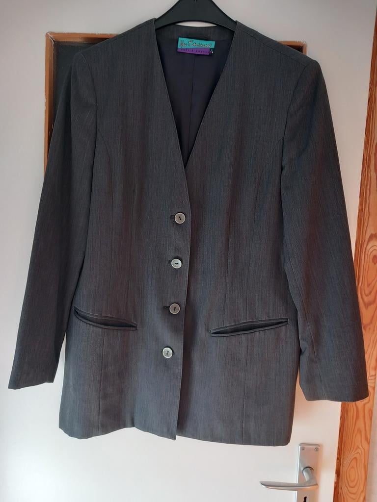 Veste classique. Gris foncé.  Taille 40, Enlèvement ou Envoi, Gris