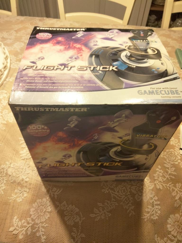 Console de jeu vintage Gamecube Thrustmaster Flight Stick, Enlèvement ou Envoi, Comme neuf