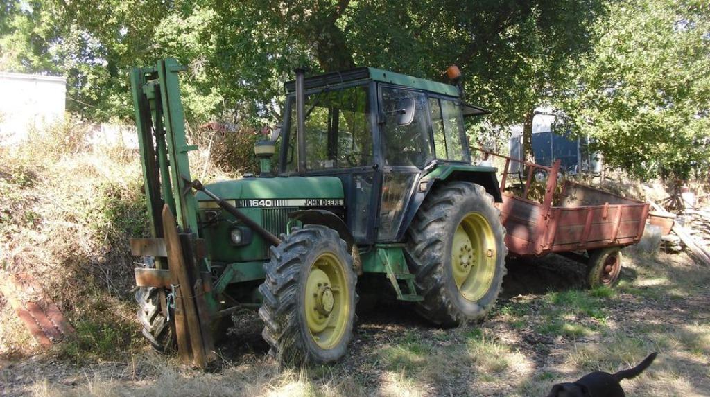 Tractor John Deere 1640 4x4met  Uitrijwagen en Volvo Shovel, John Deere, 80 tot 120 Pk, Gebruikt, Meer dan 10000
