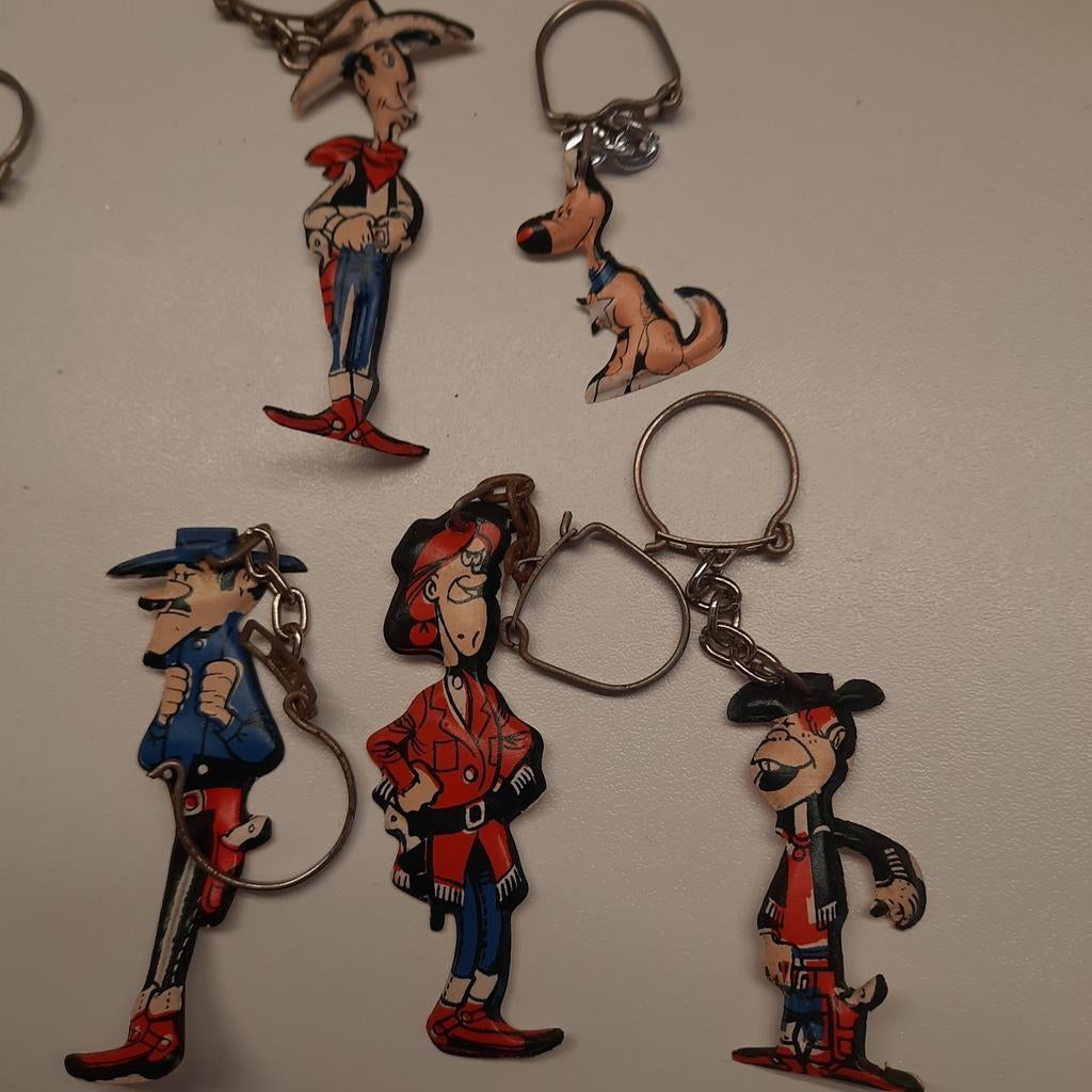 PORTE-CLÉS LUCKY LUKE 5 * FIGURINES VARIÉES*, Collections, Enlèvement, Comme neuf, Peluche ou Figurine