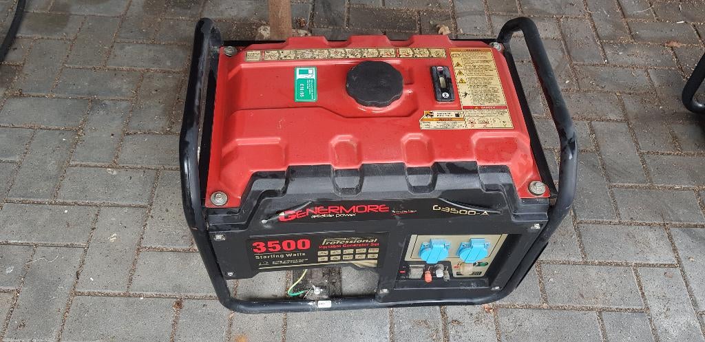 Generator Genermore 3500, Caravans en Kamperen, Ophalen, Zo goed als nieuw