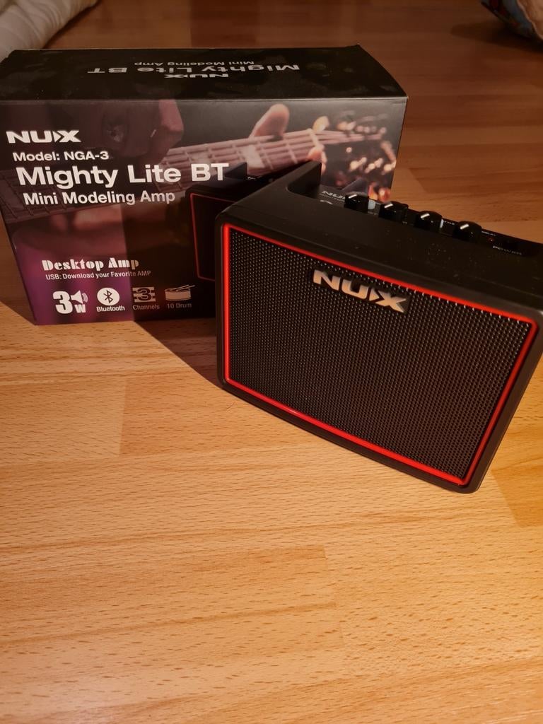Ampli guitare électrique comme neuf NUX portable, Envoi, Comme neuf, Guitare