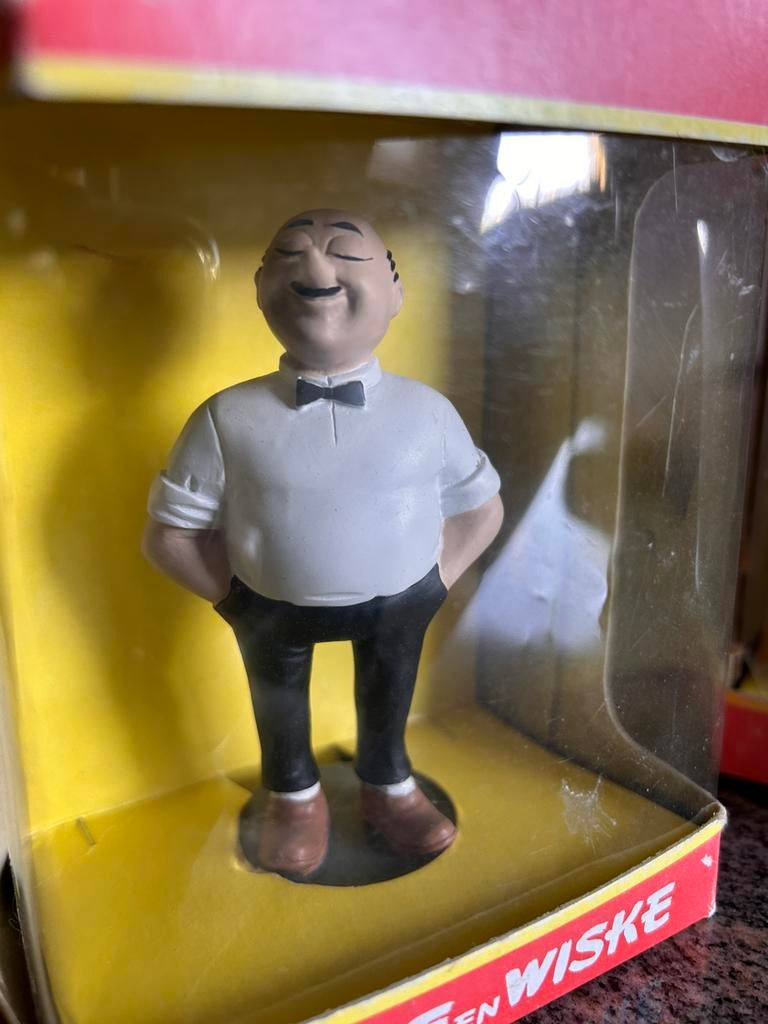Suske en Wiske - beeldjes Lambik en Sidonia, Ophalen, Suske en Wiske, Zo goed als nieuw