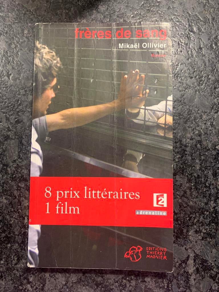 Frères de sang, Boeken