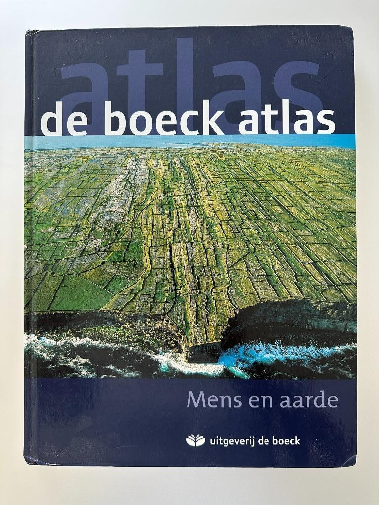 de boeck atlas - Mens en aarde, Ophalen of Verzenden, Zo goed als nieuw, De Boeck