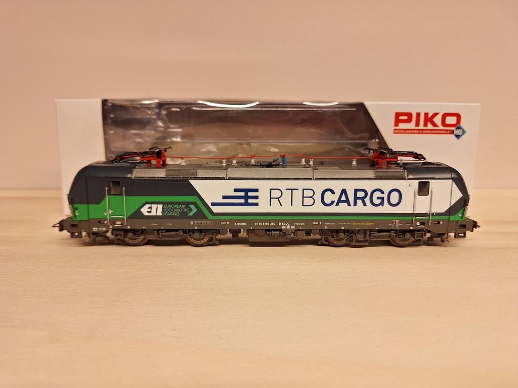 Zeer zeldzaam! Vectron RTB CARGO, Ophalen of Verzenden, Piko