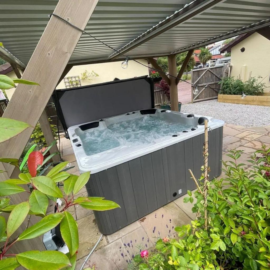 Koop een nieuwe jacuzzi voor de prijs van een gebruikte spa-, Tuin en Terras, Vijvers, Nieuw, Ophalen of Verzenden
