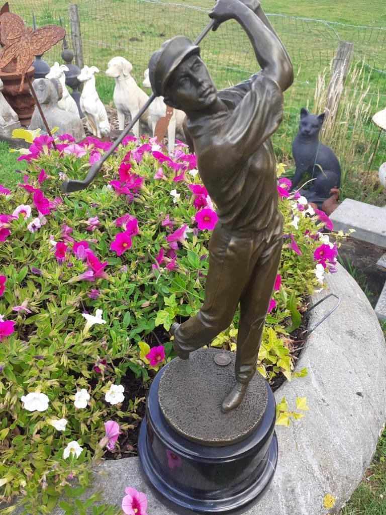 Bronzen beeld gesigneerd MILO (de golfer), Ophalen of Verzenden, Brons