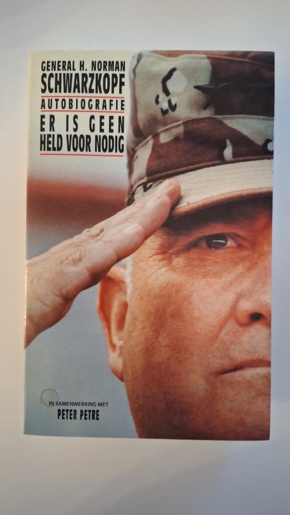 H.N. Schwarzkopf - Er is geen held voor nodig foto li., Ophalen, H.N. Schwarzkopf