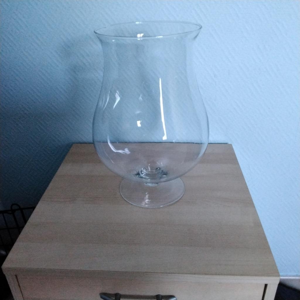 Grand vase transparent sur pied, Enlèvement, Comme neuf, Verre, Moins de 50 cm