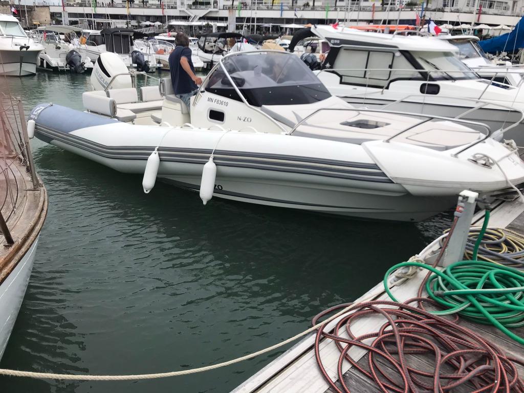 Zodiac NZO 700 Cabin 2019 - Halfstijf - LOA, Watersport en Boten, Rubberboten, Gebruikt, Zodiac, Overige materialen, Benzine, Ophalen